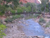 Der Virgin River unter einer Brcke <br/>Quelle: National Park Service